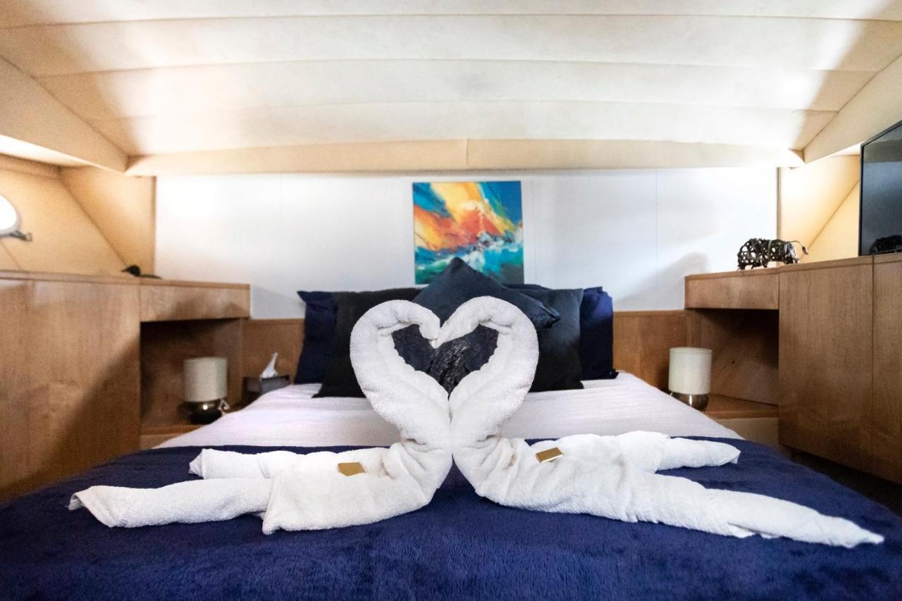 Eucala Motor Yacht 호텔 이스트 몰시 외부 사진